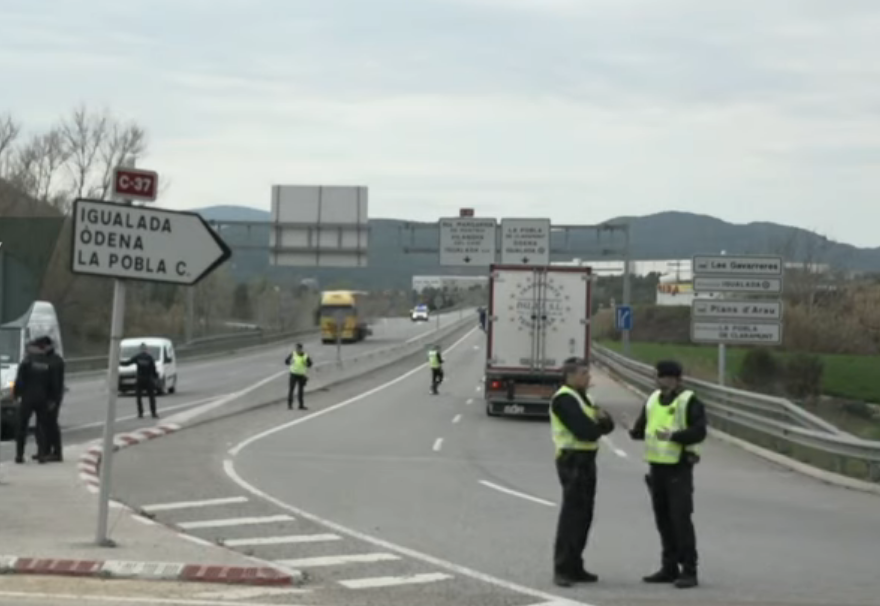 Ponovni povratak korone u Evropu: Francuskoj prijeti policijski sat, koronavirus ušao u 40 škola u Berlinu, Italijani ne paniče
