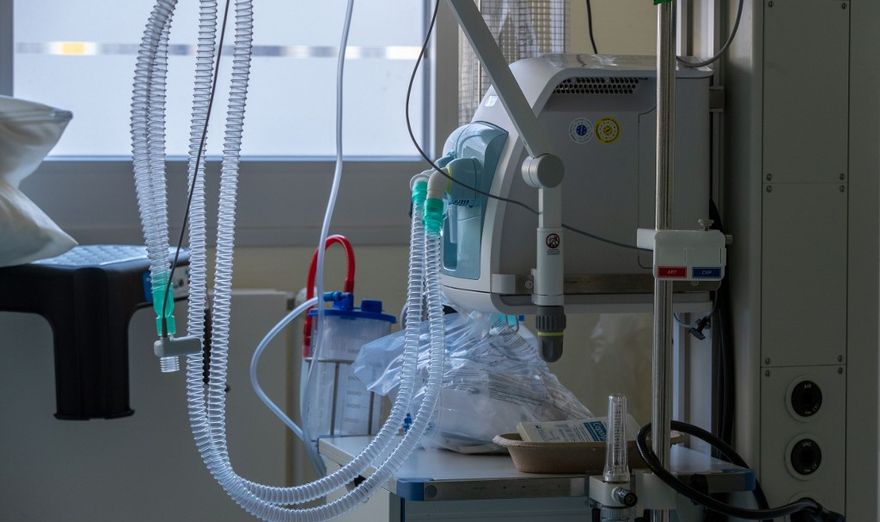 Koliko je COVID-19 ozbiljna bolest: Dječak od 14 godina završio na respiratoru