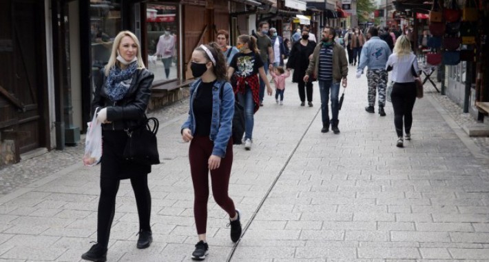 Premijer Kantona Sarajevo obustavio godišnje odmore članovima Kriznog štaba, Ministarstva zdravstva i direktorima zdravstvenih ustanova