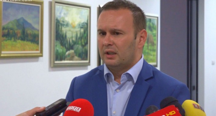 Pogledajte kako načelnik u BiH savjetuje penzionere kako da “pojačaju” svoj budžet: Prodajite kuhani kukuruz!