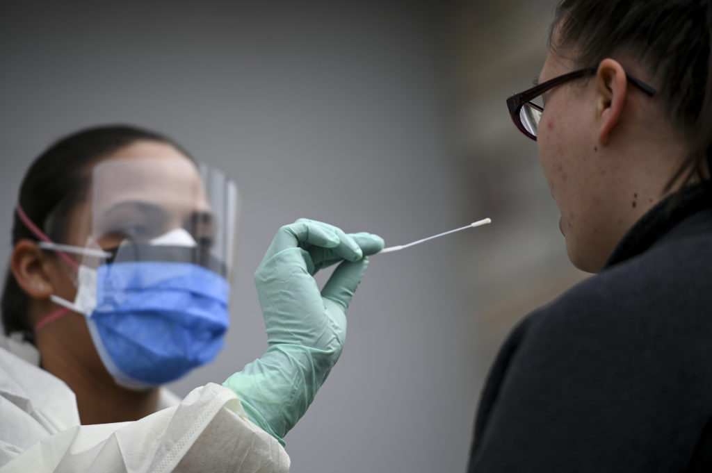 Šta je PCR, a šta serološki test: Evo koje su razlike, prednosti i mane!