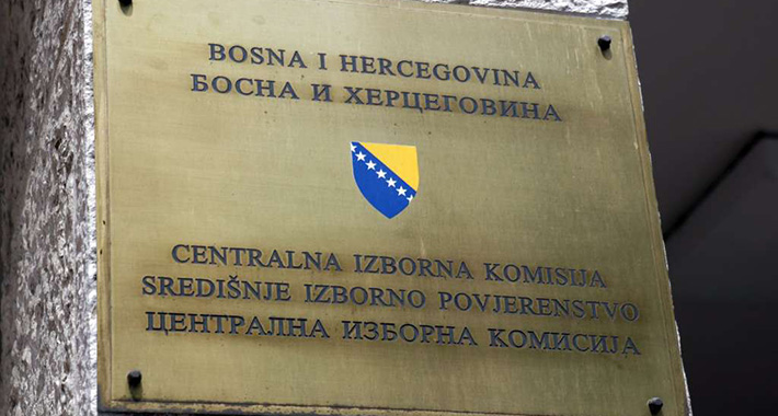 Jasmin predao krivotvorenu platnu listu za kredit, izgubio državni posao i dobio godinu uslova