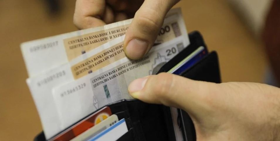 Najveće pojedinačno povećanje do sada: Evo koliko će sada iznositi minimalna penzija u FBiH