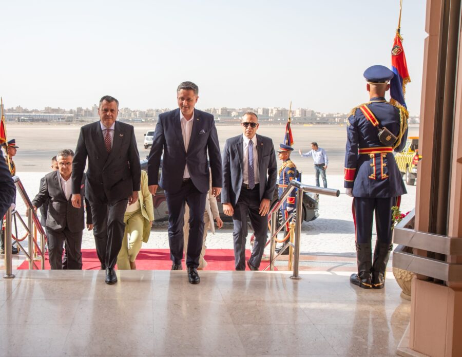 Bećirović se oglasio iz Egipta, slijede razgovori sa državnim vrhom