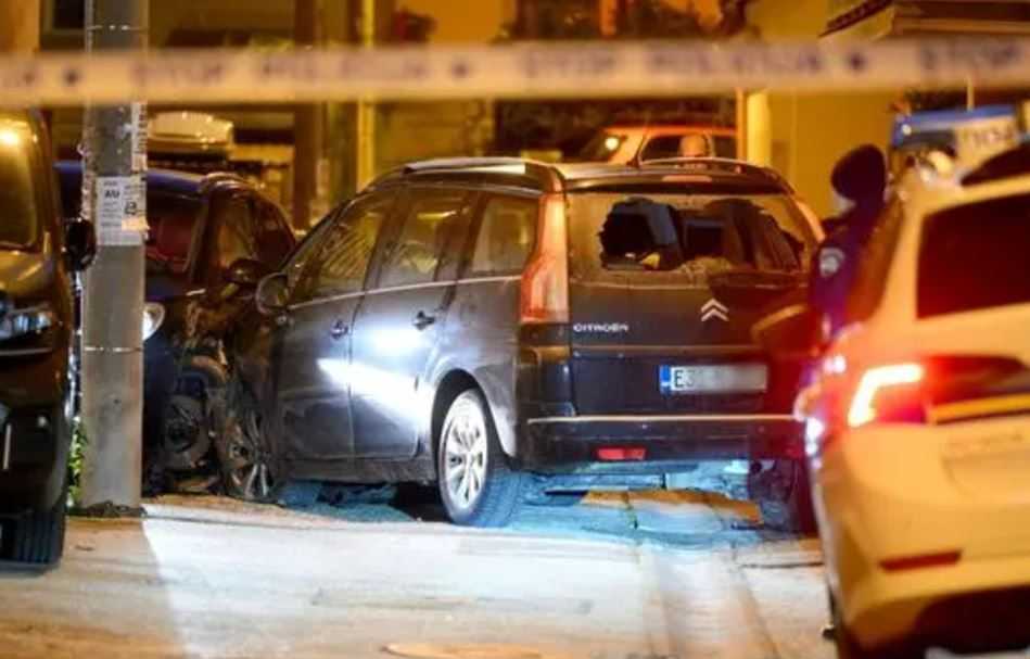 Mecima zasuli automobil bh. registarskih tablica, svjedoci čuli pucnjeve